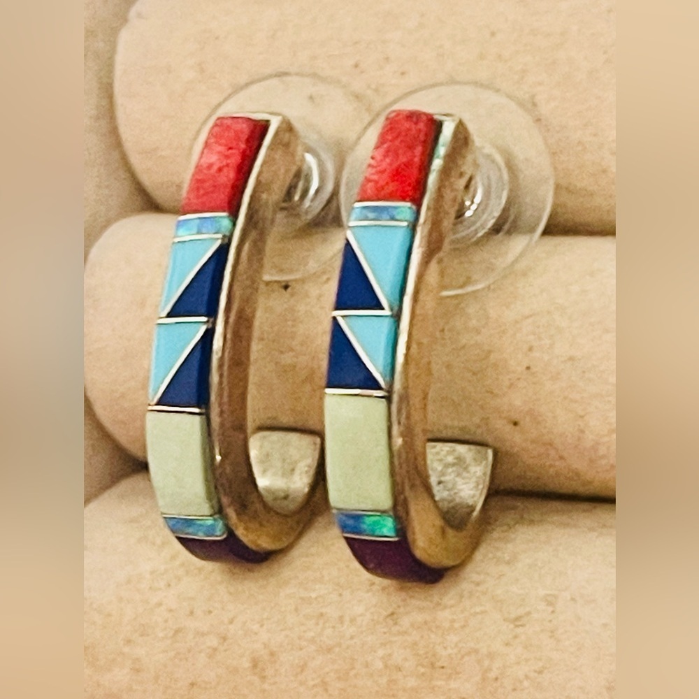 VTG NATIVE AMERICAN ZUNI Sterling Turquoise Coral Pearl Opal Inlai Hoop Earrings - Picture 3 of 6